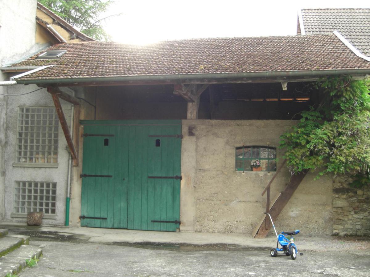Grand Studio Et Jolies Chambres A Louer Passins Exterior foto