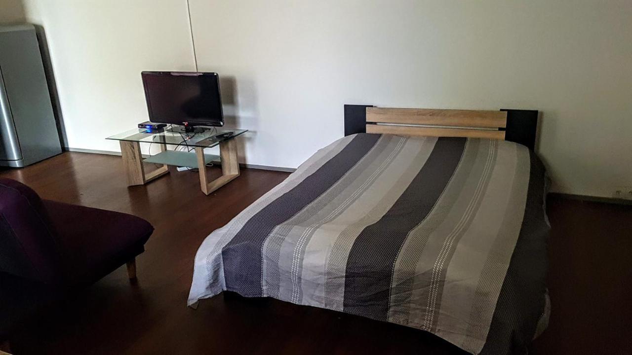 Grand Studio Et Jolies Chambres A Louer Passins Exterior foto