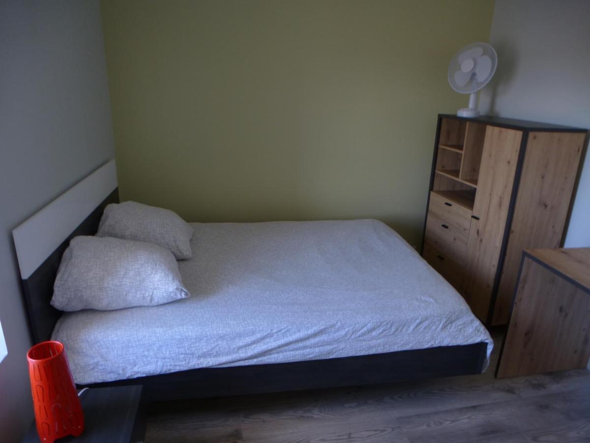 Grand Studio Et Jolies Chambres A Louer Passins Exterior foto